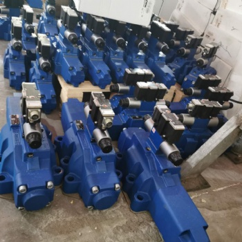 力士樂先導式高頻響方向閥：R901028580 4WRTE 16 V1-200L-46/6EG24E