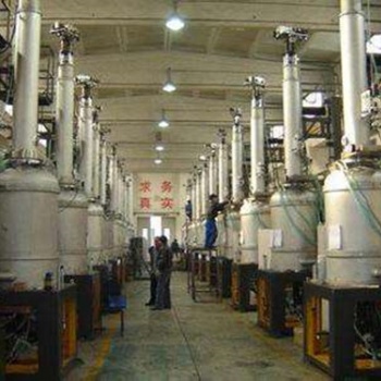長三角地區(qū)2025報(bào)廢碼頭吊起重機(jī)回收拆除